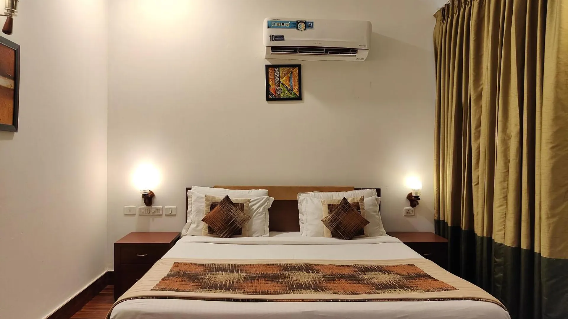Tavisha Villa Golf Course Mg Road Gurgaon 3*,