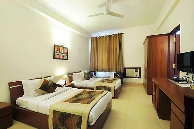 Tavisha Villa Golf Course Mg Road Gurgaon