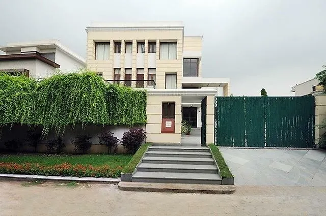 Tavisha Villa Golf Course Mg Road Gurgaon