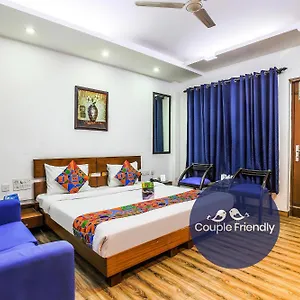 Hotel Fabhotel The Residency Dlf Galleria